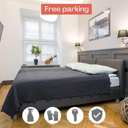 קרקוב Luxury Apartment At The Main Square מראה חיצוני תמונה